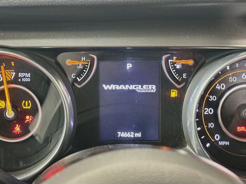 Used 2018 Jeep Wrangler Unlimited Sport AWD/4WD image 18