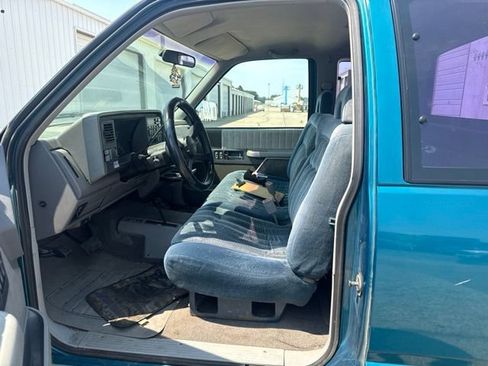 Used 1994 Chevrolet Silverado 1500 4x4 Extended Cab image 2
