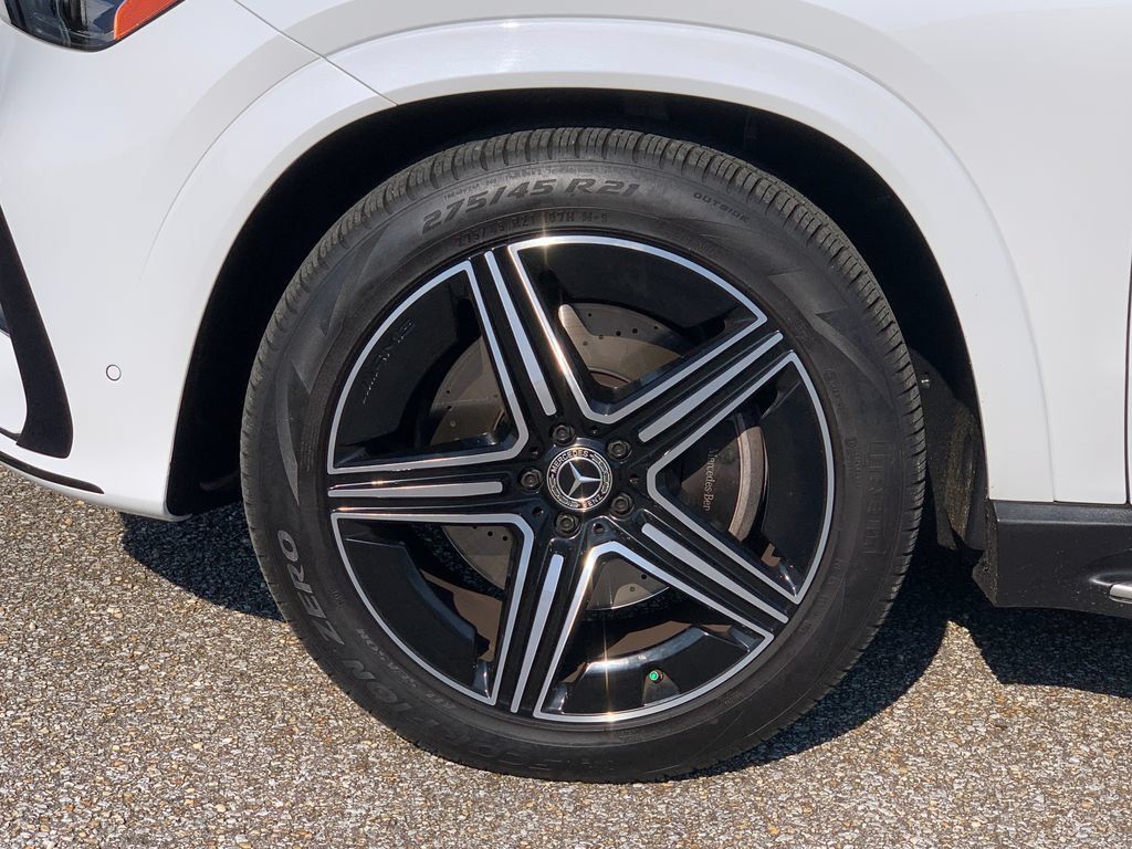 Used 2025 Mercedes-Benz GLE 350 4MATIC image 9