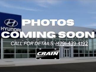 New 2026 Hyundai Venue SE video 1