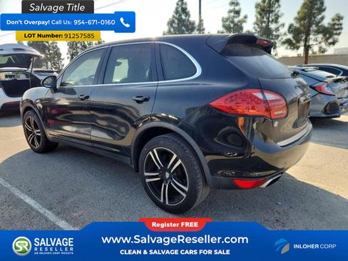 Used 2011 Porsche Cayenne image 3