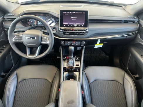 New 2026 Jeep Compass Latitude AWD/4WD image 15