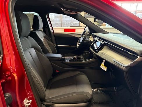 New 2026 Jeep Cherokee Laredo image 6