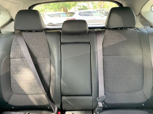 Used 2025 Kia Seltos S image 38