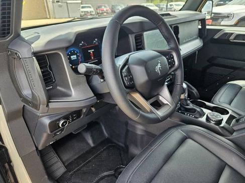 New 2026 Ford Bronco Badlands AWD/4WD image 10