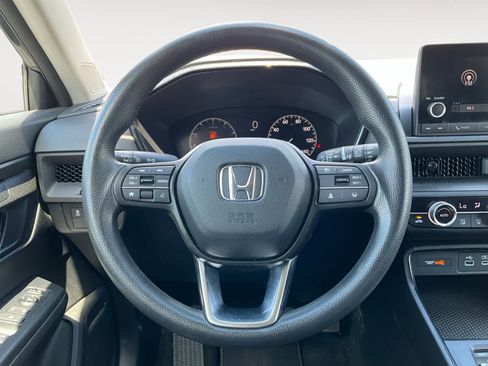 Used 2025 Honda CR-V EX image 12