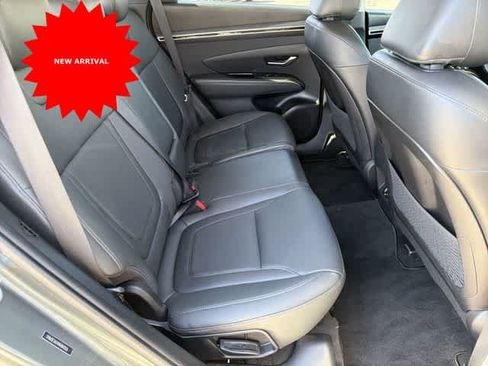 Certified 2022 Hyundai Tucson Limited image 18