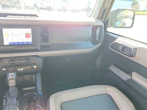 Certified 2023 Ford Bronco Wildtrak AWD/4WD image 21