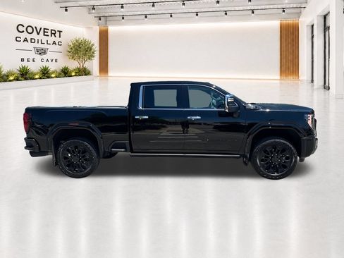Used 2024 GMC Sierra 2500 Denali Ultimate AWD/4WD image 15