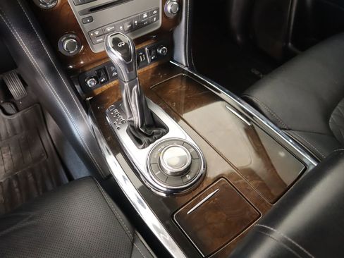 Used 2018 INFINITI QX80 4WD w/ Deluxe Technology Package image 9