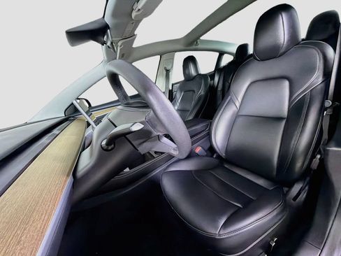 Used 2023 Tesla Model 3 Standard Range RWD image 13