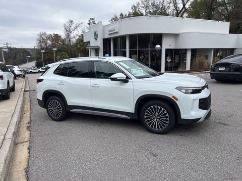 New 2026 Volkswagen Tiguan S image 2