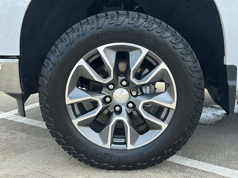 Used 2022 Chevrolet Silverado 1500 LT w/ Texas Edition Plus RWD image 6