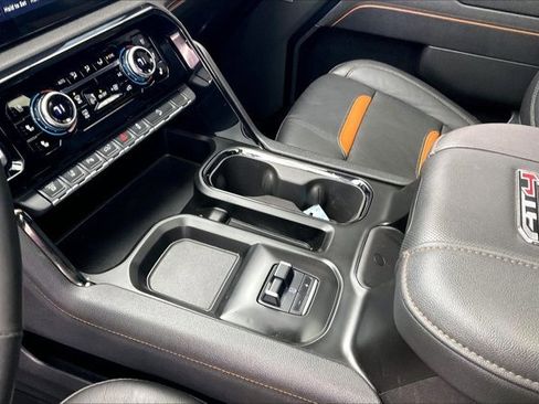 Used 2025 GMC Sierra 3500 AT4 w/ AT4 Premium Plus Package image 16