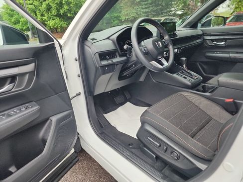 Used 2023 Honda CR-V Sport image 14