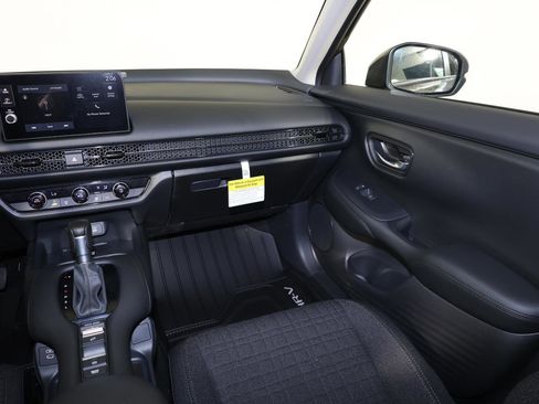 New 2027 Honda HR-V LX image 9
