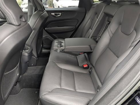 Used 2023 Volvo XC60 B5 Plus w/ Protection Package image 15
