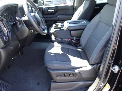 Used 2024 Chevrolet Silverado 1500 Custom AWD/4WD image 18