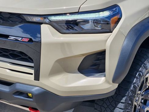 Used 2023 Chevrolet Colorado ZR2 w/ ZR2 Convenience Package III AWD/4WD image 8