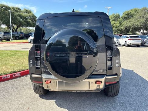 Used 2021 Land Rover Defender 110 X AWD/4WD image 4