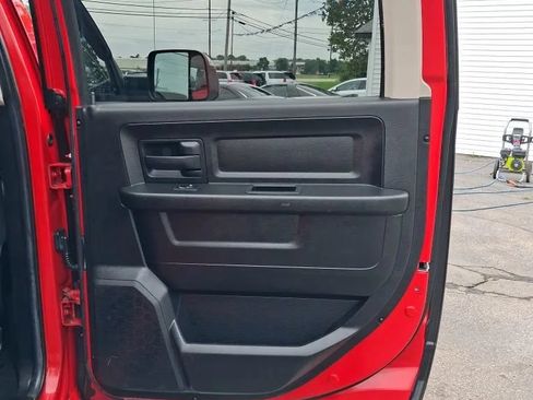 Used 2013 RAM 1500 Express AWD/4WD image 27