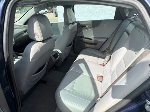Used 2016 Chevrolet Malibu LT w/ Leather Package FWD image 15