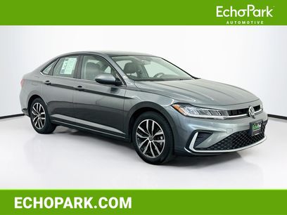 Used 2025 Volkswagen Jetta SE