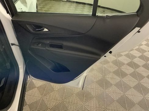 Used 2020 Chevrolet Equinox Premier FWD image 35