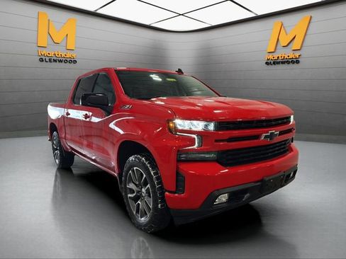 Used 2020 Chevrolet Silverado 1500 RST image 2
