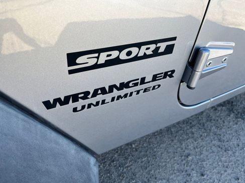 Used 2017 Jeep Wrangler Unlimited Sport w/ Max Tow Package image 23