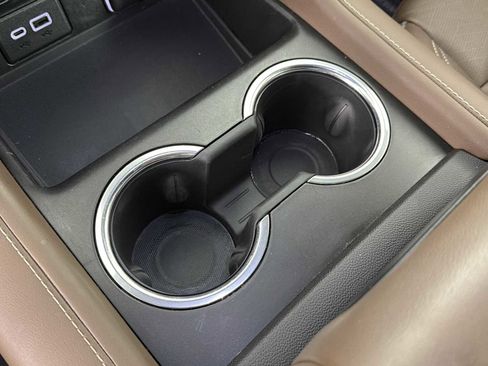 Used 2023 Chevrolet Tahoe High Country image 68