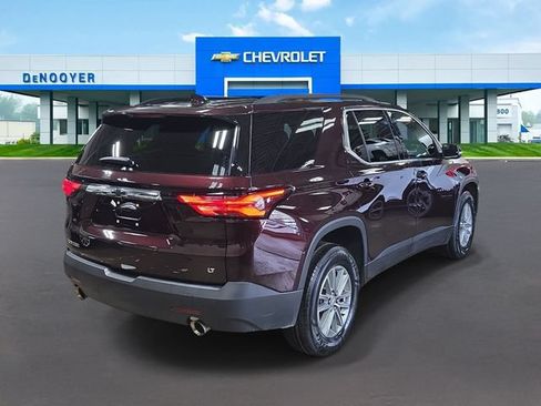 Used 2023 Chevrolet Traverse LT w/ LPO, Floor Liner Package FWD image 8