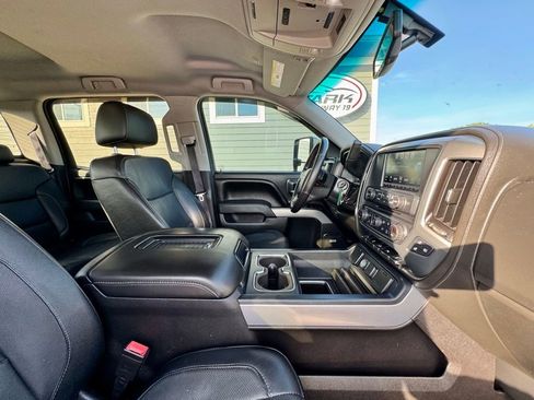 Used 2016 Chevrolet Silverado 1500 LTZ Z71 w/ LTZ Plus Package image 18