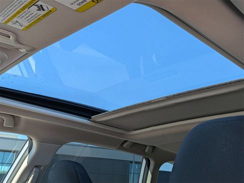 Used 2020 Subaru Forester Premium image 14