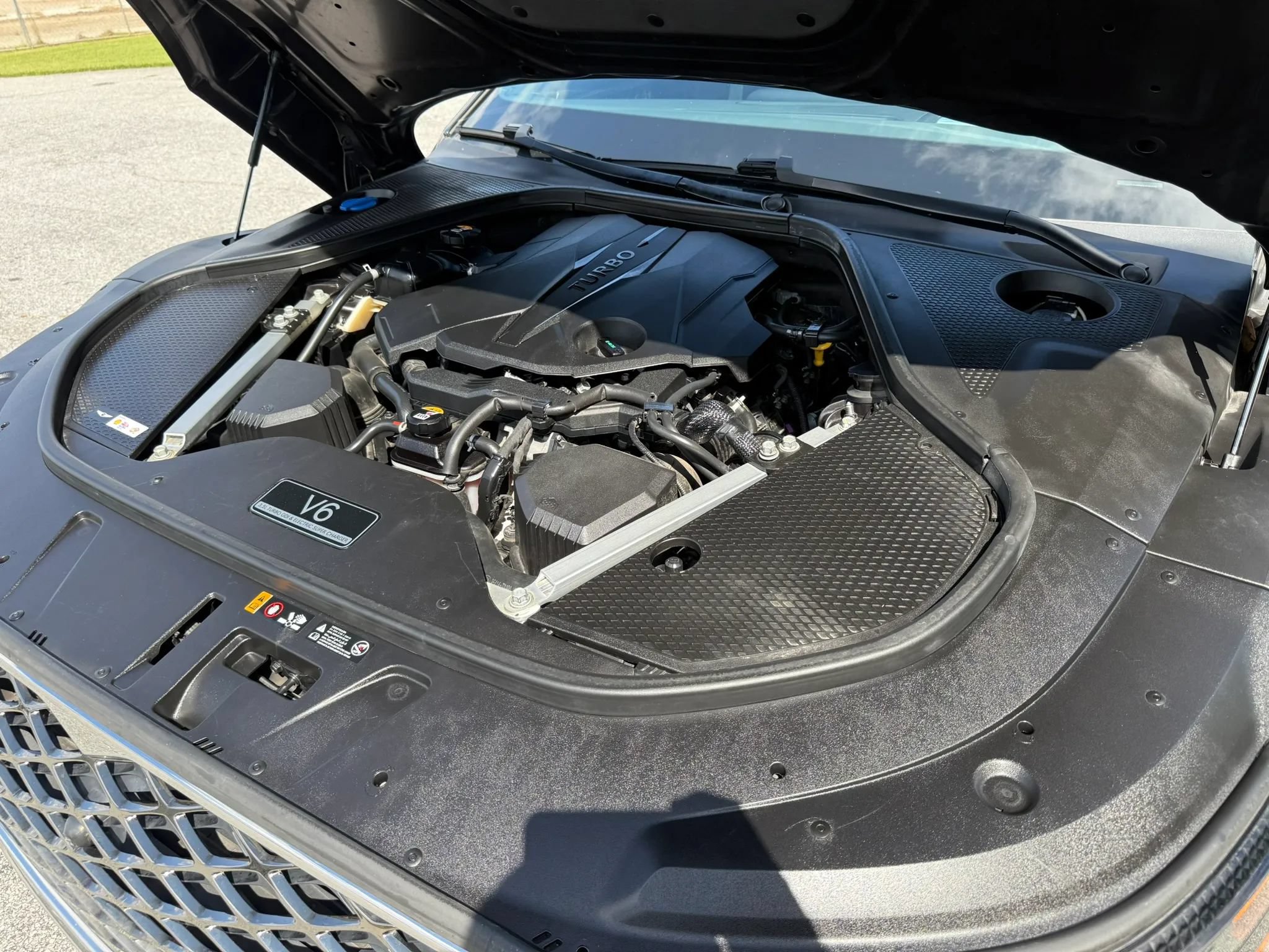 Used 2023 Genesis G90 3.5T AWD/4WD image 13