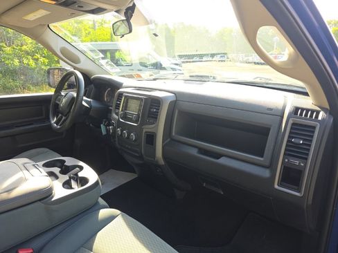 Used 2019 RAM 1500 Express AWD/4WD image 19