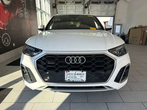 Used 2023 Audi Q5 2.0T Premium w/ Convenience Package AWD/4WD image 7