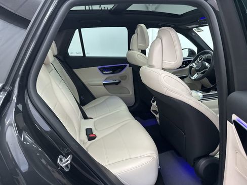 Used 2026 Mercedes-Benz GLC 300 GLC 300 image 23