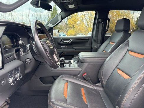 Used 2023 GMC Sierra 1500 AT4 w/ AT4 Preferred Package AWD/4WD image 6