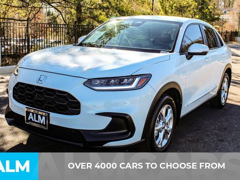 Used 2023 Honda HR-V LX image 3