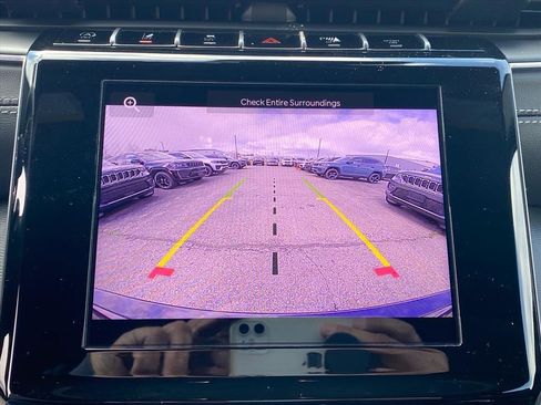 New 2026 Jeep Grand Cherokee Laredo X AWD/4WD image 11