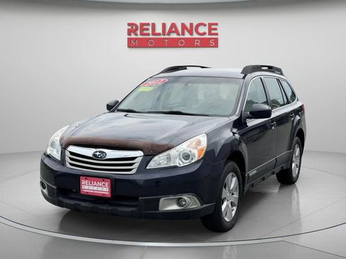 Used 2012 Subaru Outback 2.5i w/ Alloy Wheel Pkg AWD/4WD image 1