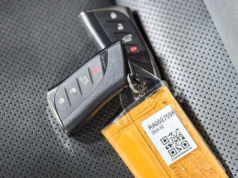 Used 2024 Lexus RZ 300e Premium w/ Technology Package FWD image 29