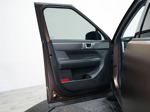 Used 2025 Hyundai Santa Fe XRT AWD/4WD image 10
