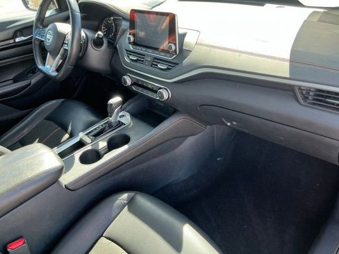 Used 2020 Nissan Altima 2.5 SR image 21