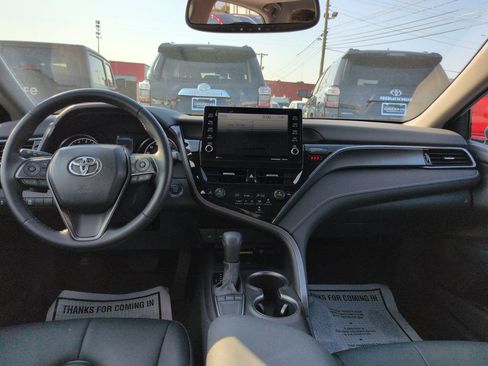 Used 2024 Toyota Camry SE w/ Audio Upgrade Package FWD image 12