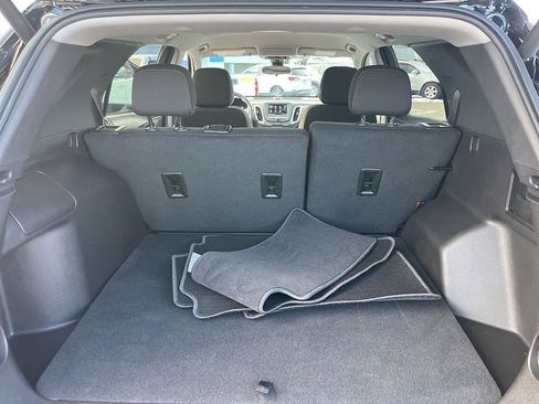 Used 2024 Chevrolet Equinox LT image 53