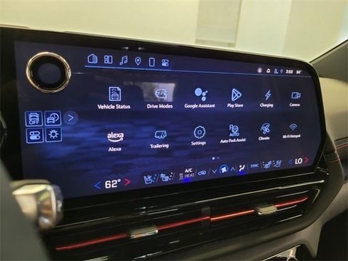 New 2024 Chevrolet Silverado EV RST image 17