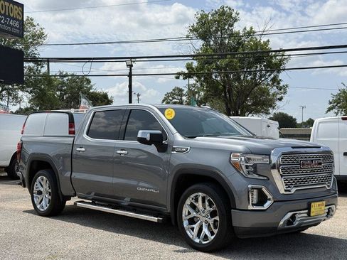 Used 2021 GMC Sierra 1500 Denali w/ Technology Package RWD image 2