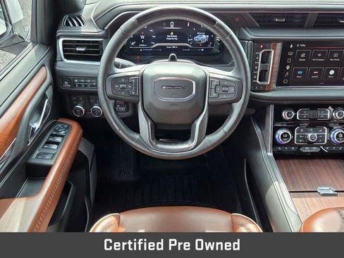 Certified 2024 GMC Yukon XL Denali Ultimate AWD/4WD image 15